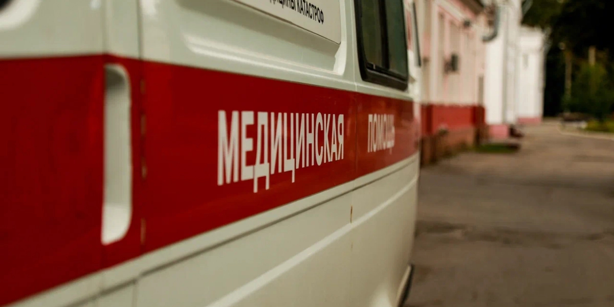 В Башкирии подростка госпитализировали после ДТП мотоцикла со школьным автобусом редакции