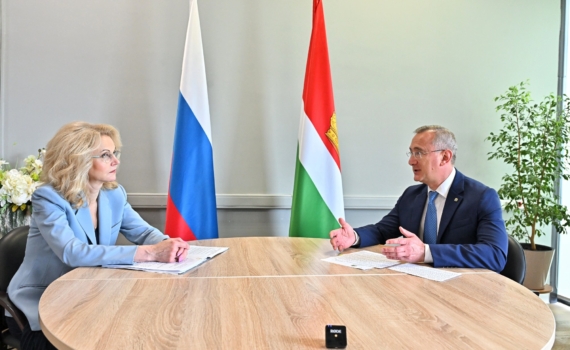 18 июля в Калуге состоялась рабочая встреча Заместителя Председателя Правительства РФ Татьяны Голиковой и губернатора Владислава Шапши