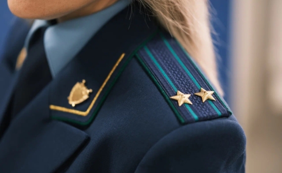 В Томске за растрату 8,8 млн рублей осуждены экс-проректор ТГАСУ и его сын В Томске за растрату 8,8 млн рублей осуждены экс-проректор ТГАСУ и его сын